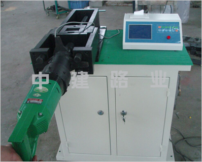 全自動(dòng)高強(qiáng)螺栓檢測(cè)儀